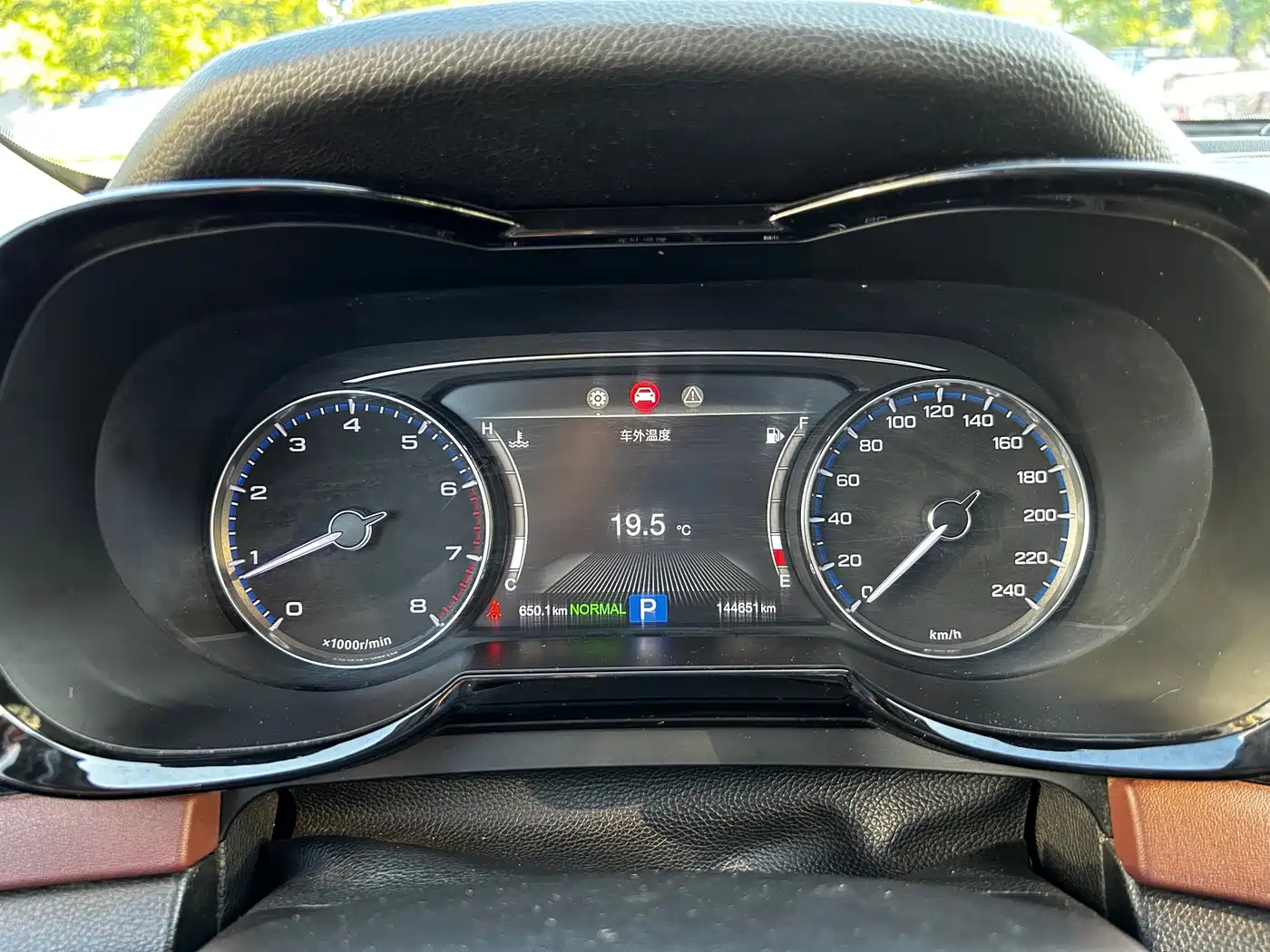 GAC Trumpchi Trumpchi GS8 2017 320T 2WD Luxury Smart Connect (7-seater) фото 11