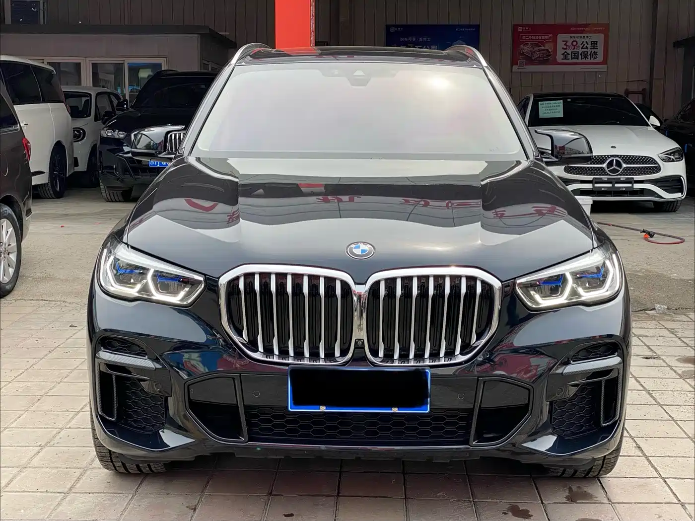 BMW X5 2022 2022 xDrive 30Li Premium M Sport Package