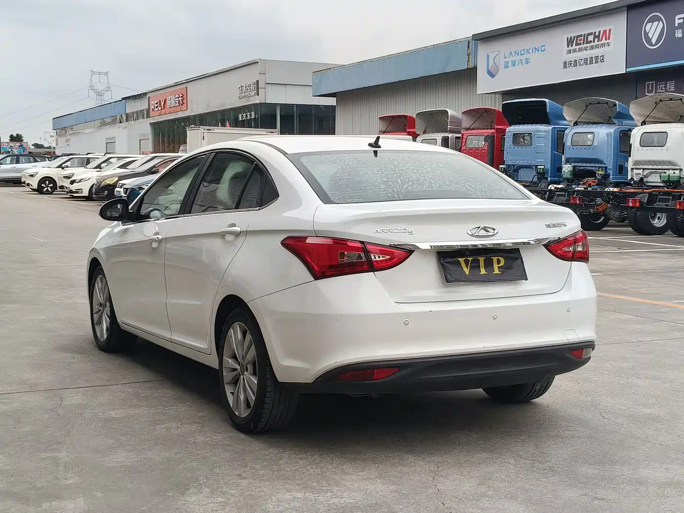 CHERY ARRIZO 5