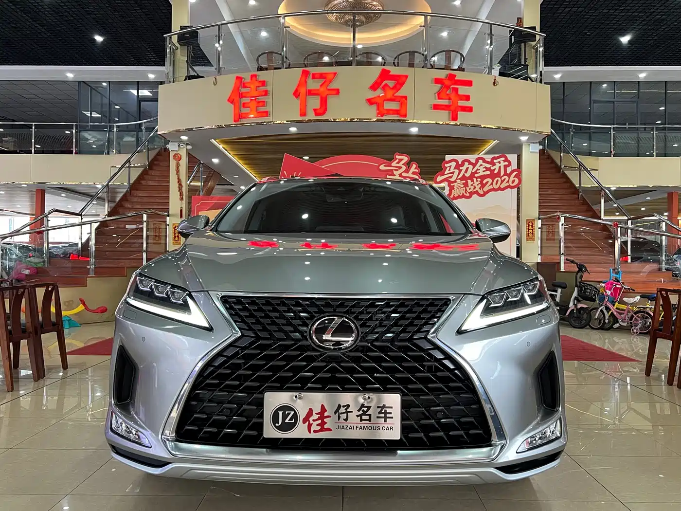 Lexus RX 2020 Facelift 300 AWD Elegance Edition фото 2