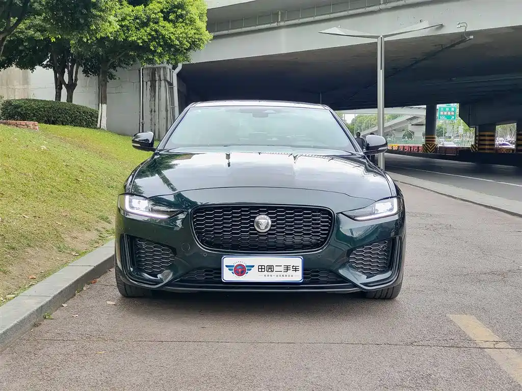Jaguar XEL 2024 Model 2.0T 250PS R-DYNAMIC S Gloss Black Sport Edition фото 2