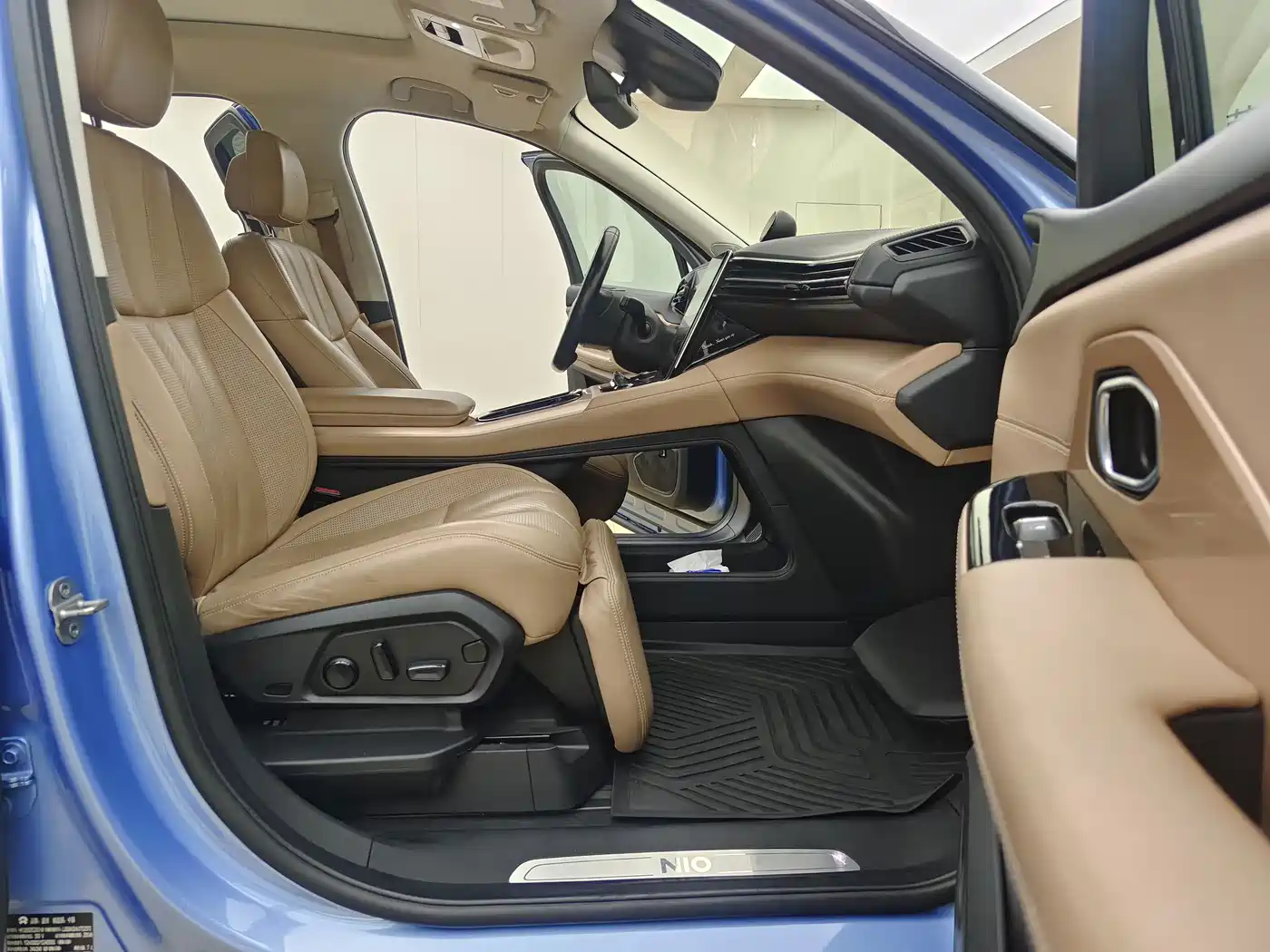 NIO ES8 2019 2018 Founder Edition