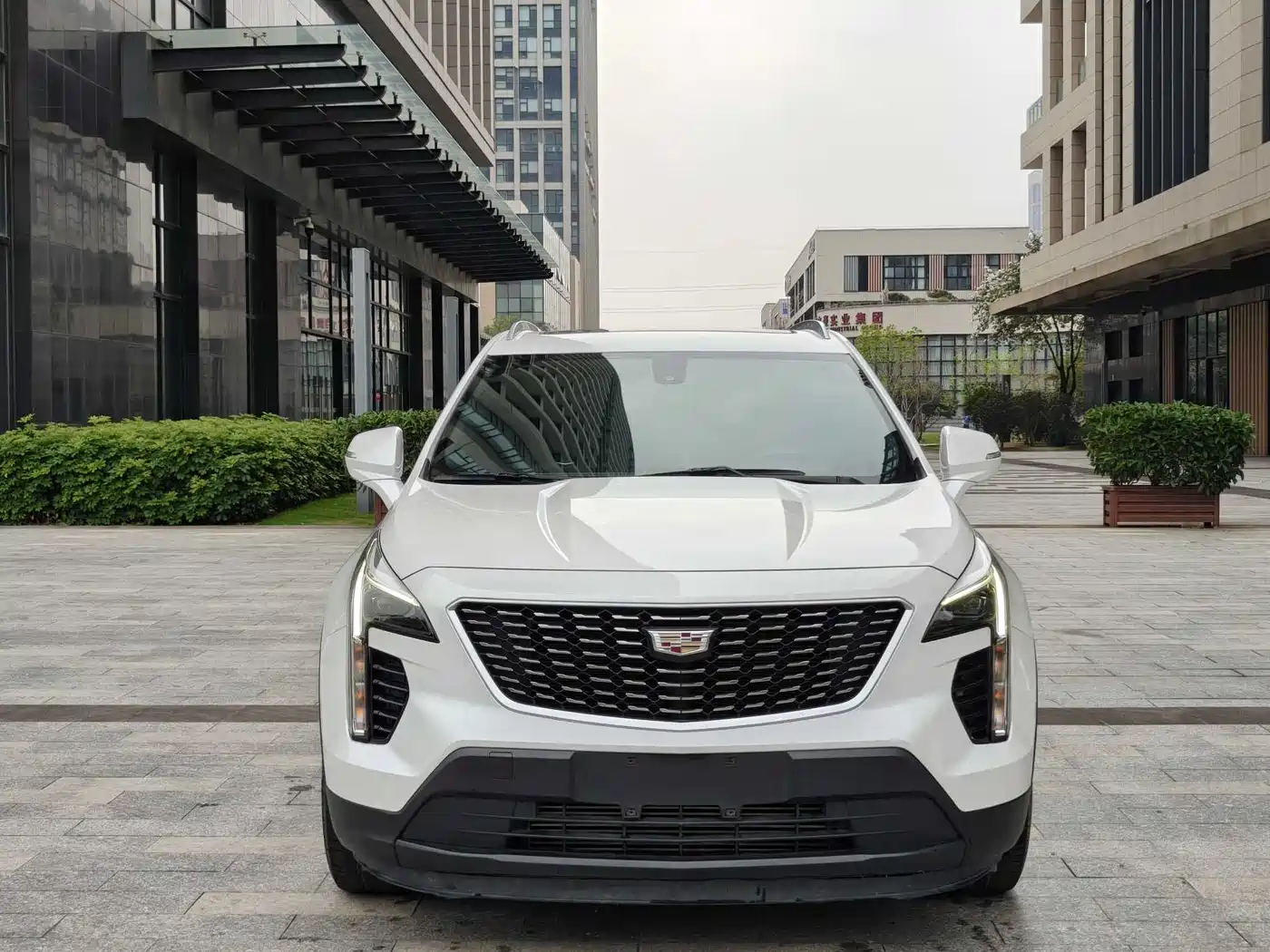 CADILLAC XT4