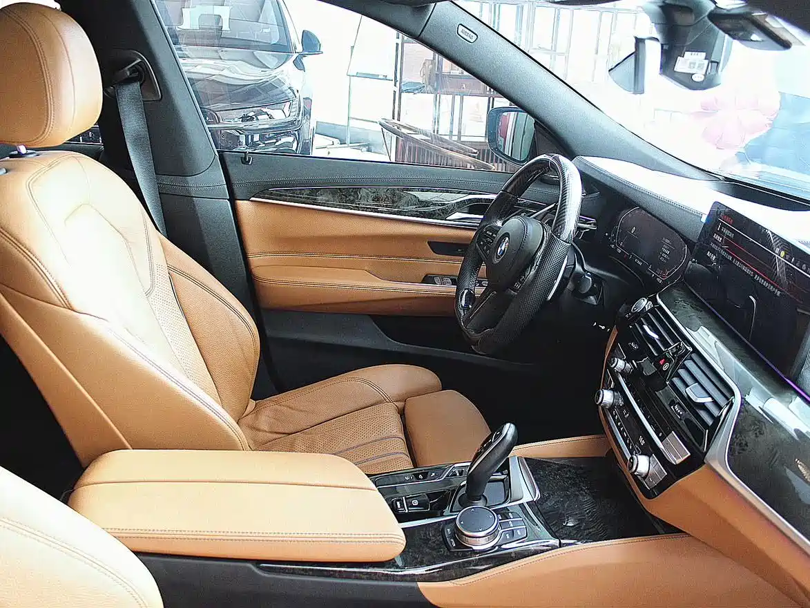BMW 6 Series GT 2022 Model 630i M Sport Package фото 15