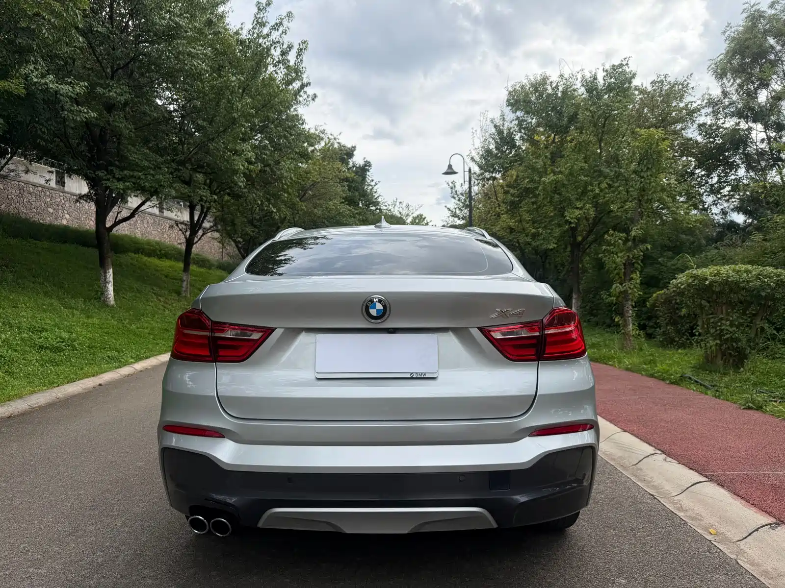 Photo 8 - BMW X4