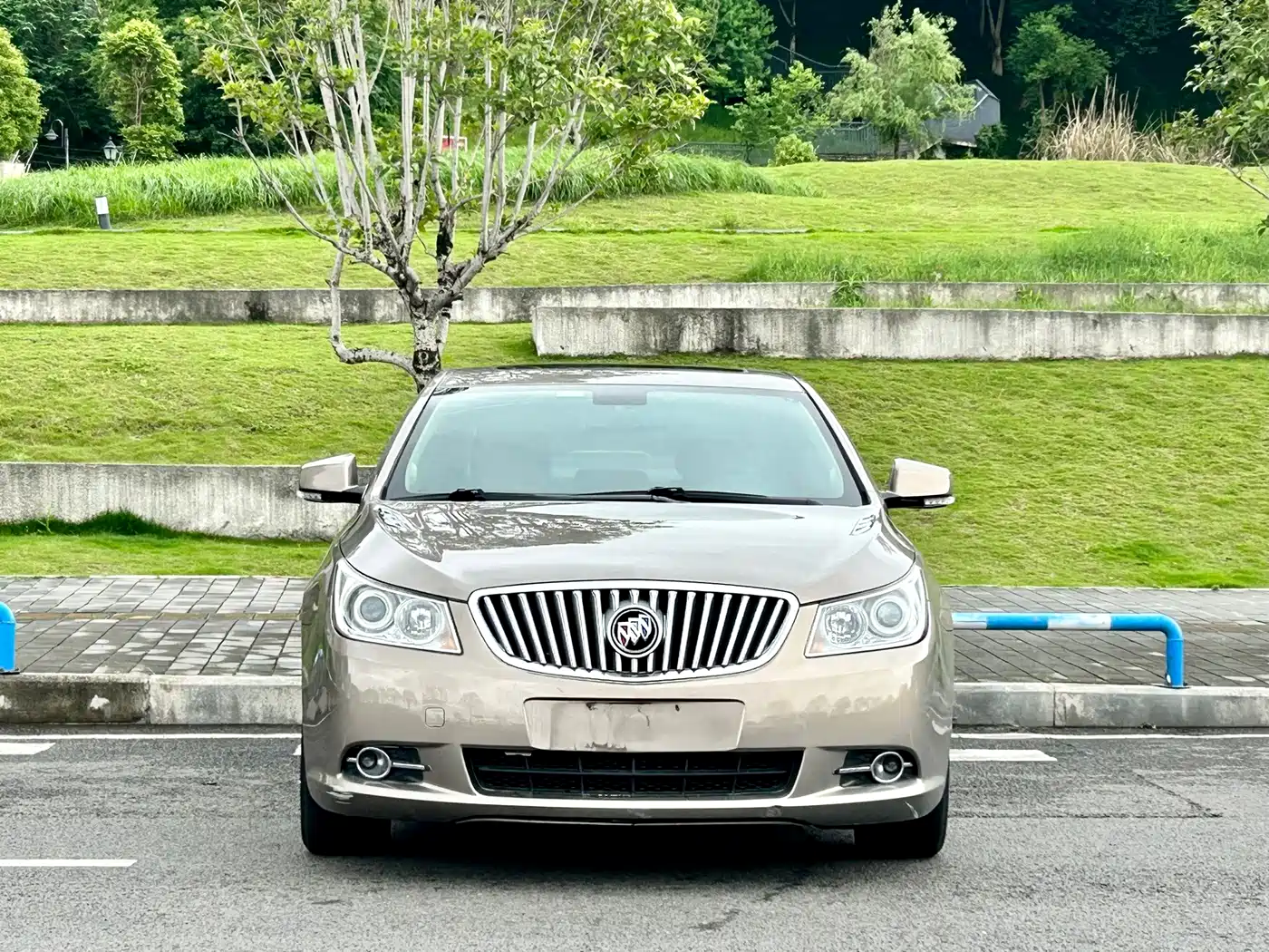 Buick LaCrosse 2013 2012 2.4L SIDI Luxury Edition
