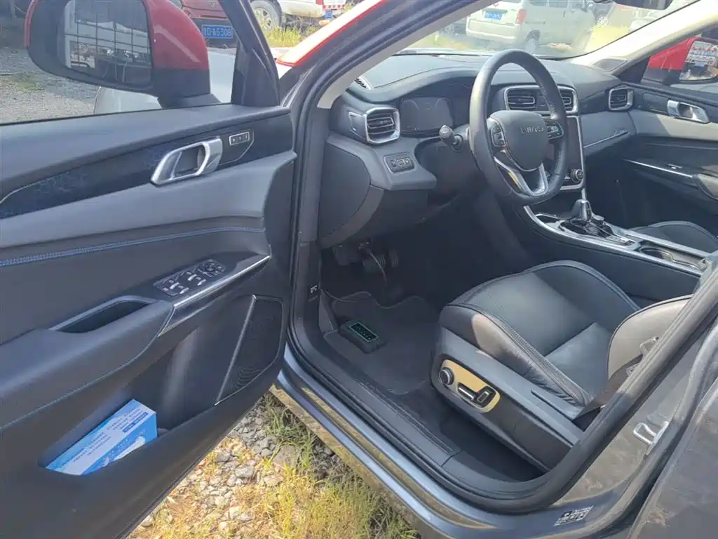 Lynk & Co 01 EM-P 2018 1.5T PHEV Jin Pro China V фото 16