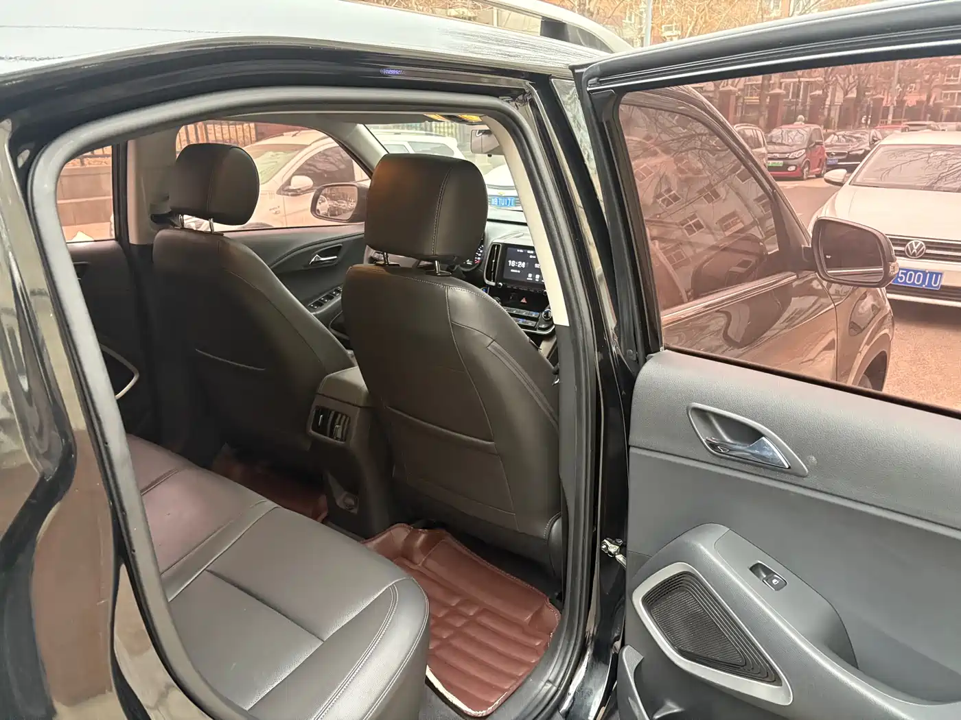 Hyundai Beijing Hyundai ix35 2019 2.0L Automatic 2WD Zhiyong·Smooth Enjoy China VI фото 15
