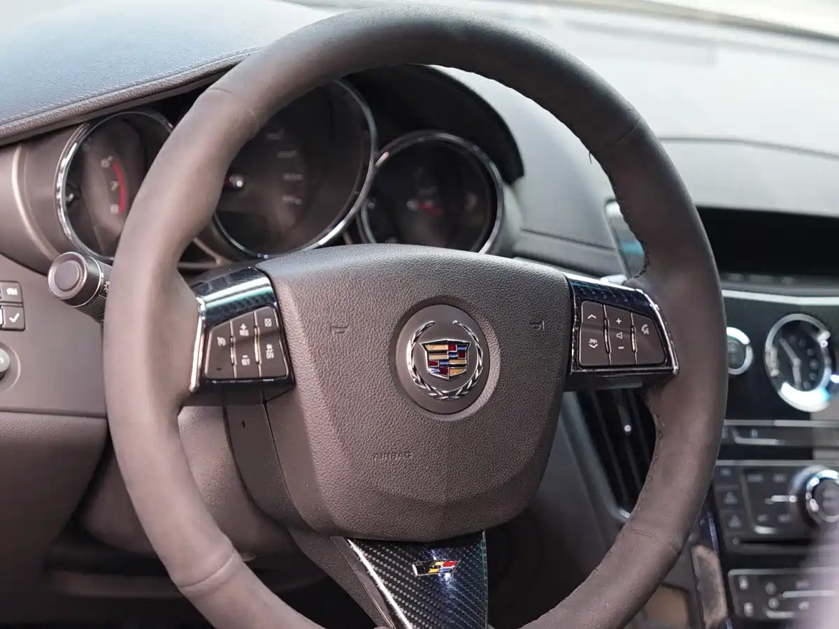 Cadillac CTS (Import) 2013 2012 6.2L CTS-V COUPE