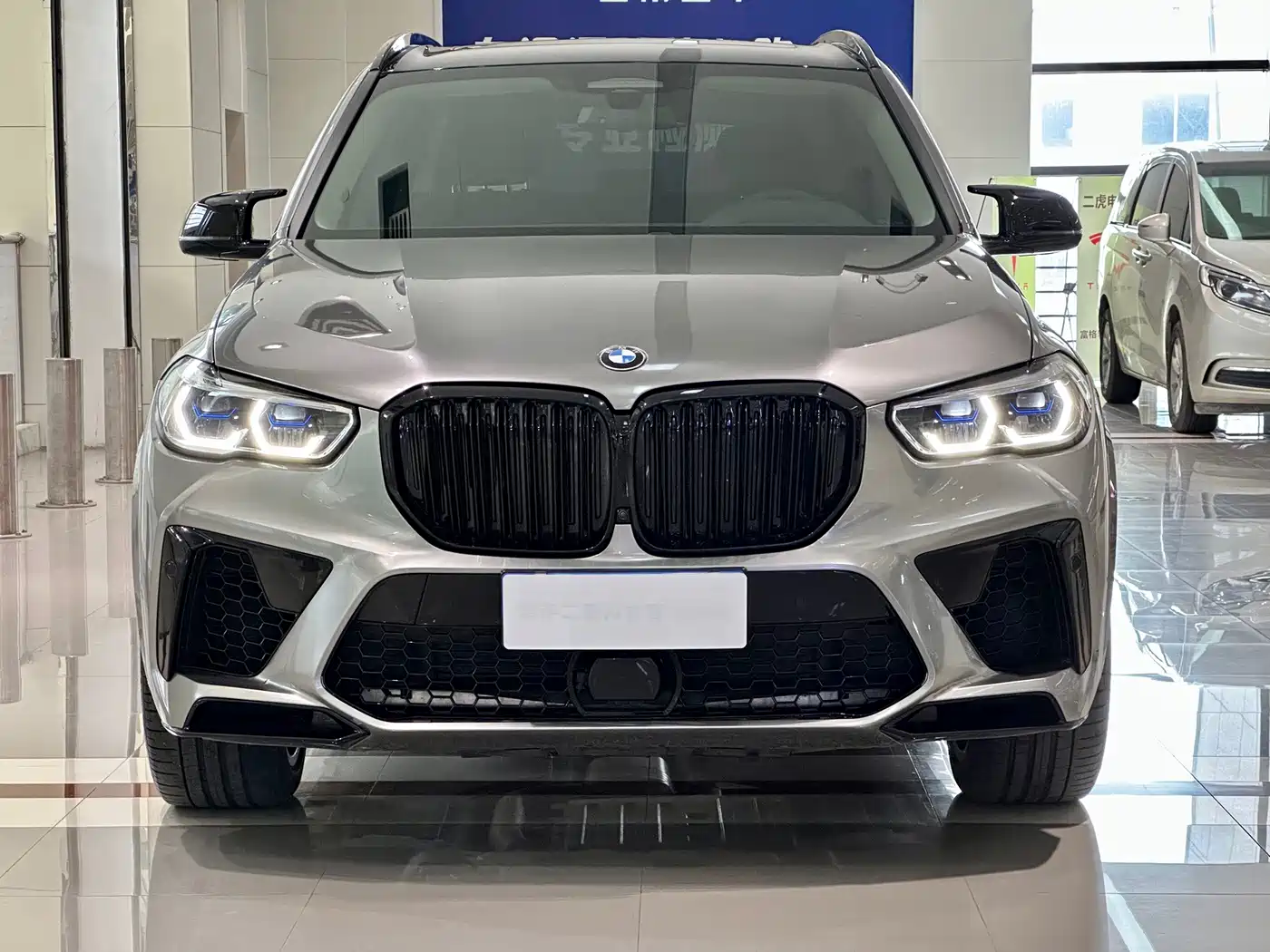 2022 BMW X5 (Import)