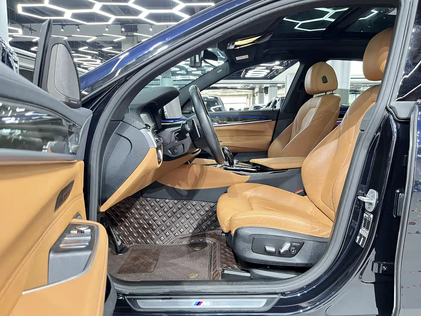 BMW 6 SERIES GT