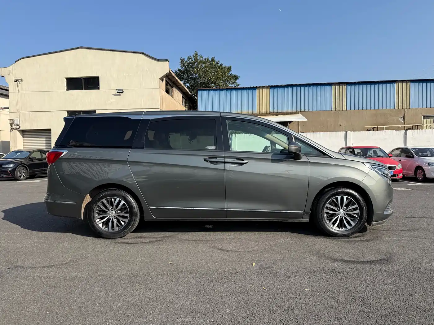Buick GL8 2018 ES 28T Flagship Type China VI фото 18