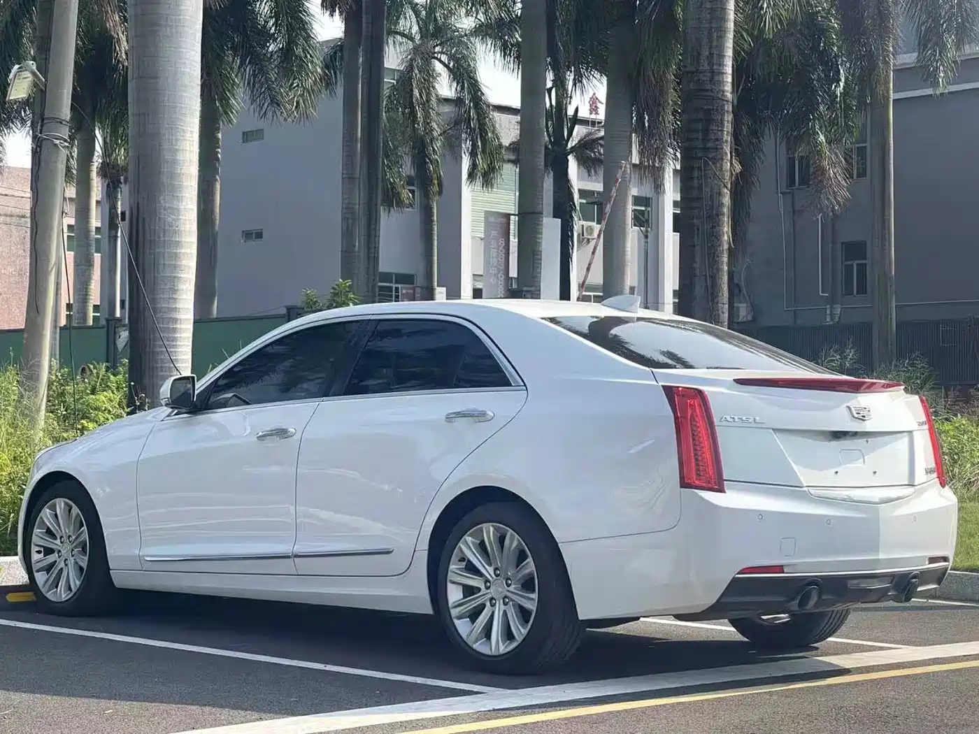 Cadillac ATS-L 2019 2017 28T Fashion