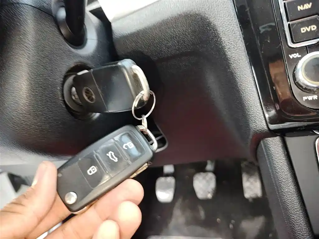Volkswagen Jetta 2015 1.6L Manual Comfort фото 9