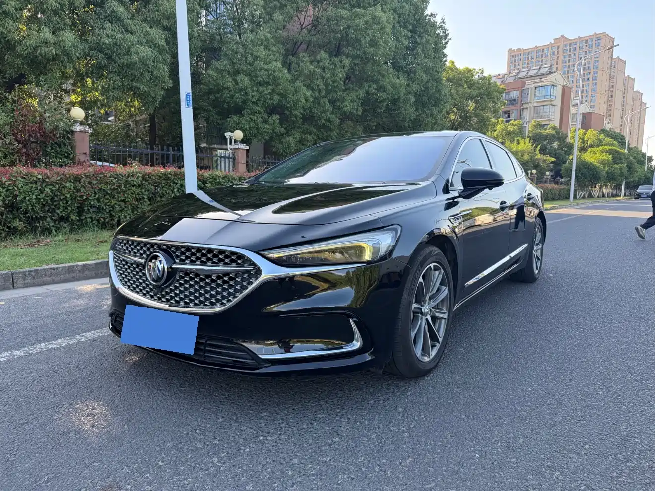 BUICK LACROSSE
