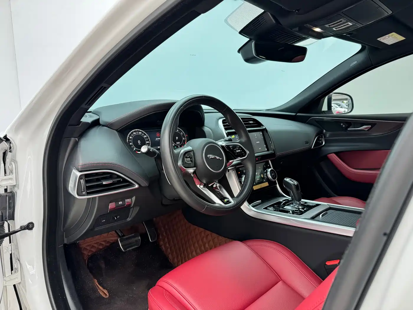 JAGUAR XEL