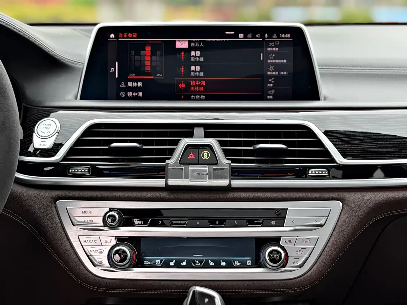 BMW 7 Series 2019 740Li Exclusive M Sport Package фото 10