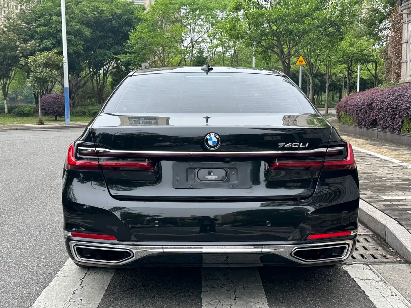 BMW 7 Series 2019 730Li Luxury Package фото 14