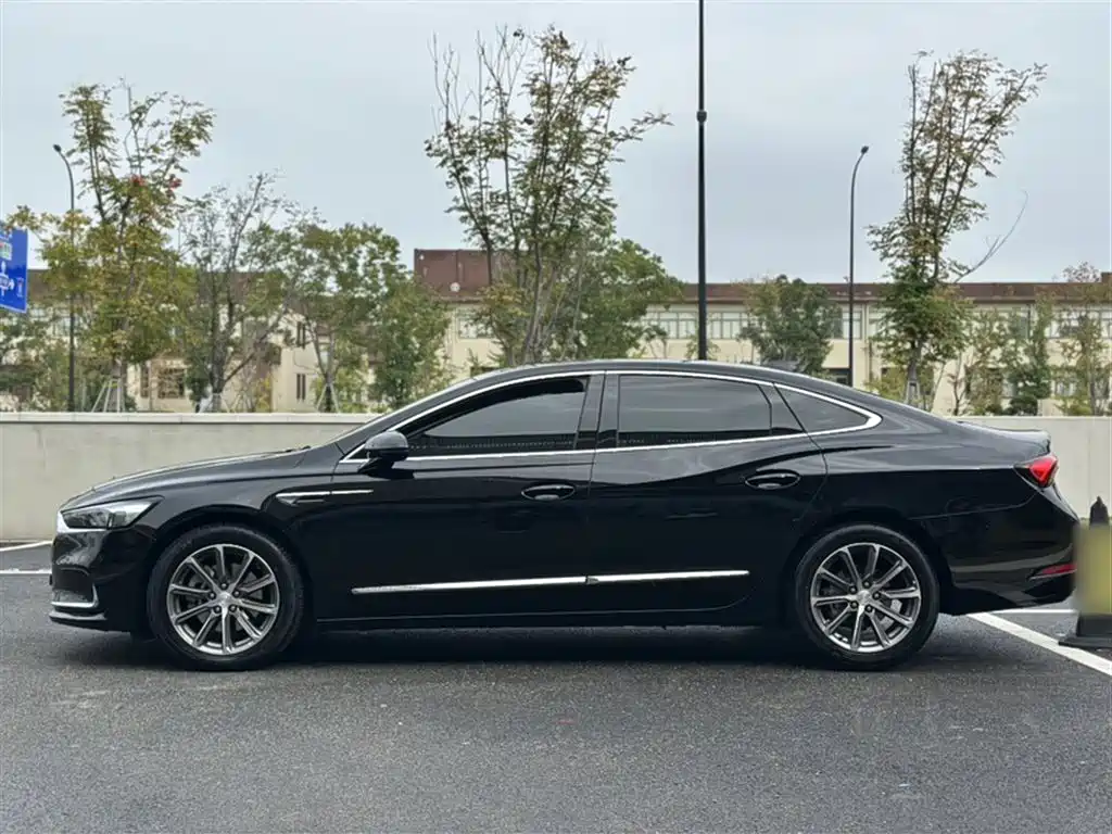 Buick LaCrosse 2022 652T Luxury фото 6