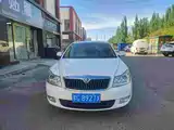 Фото 2 - Škoda Octavia
