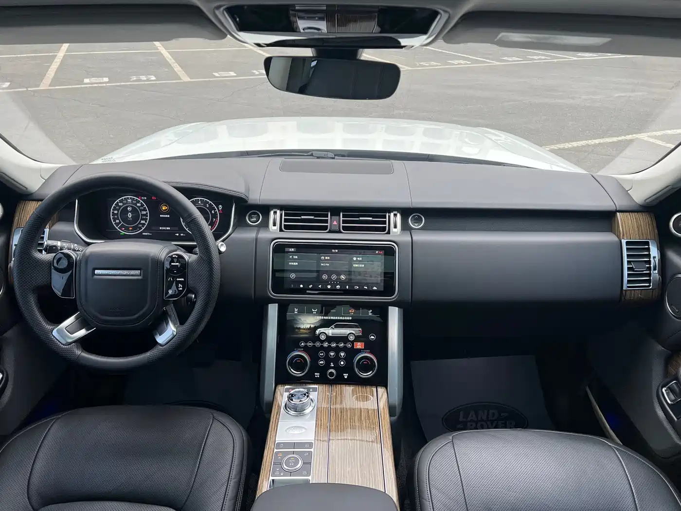 Land Rover Range Rover 2019 3.0 SC V6 Heritage Extended Edition фото 16