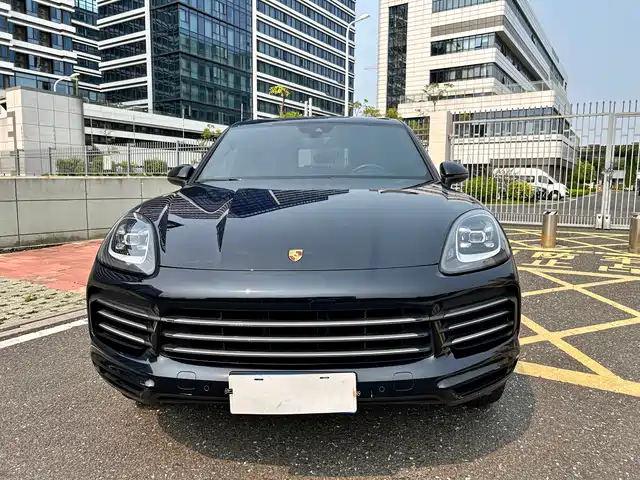 Porsche Cayenne 2019 Cayenne 3.0T — фото 2