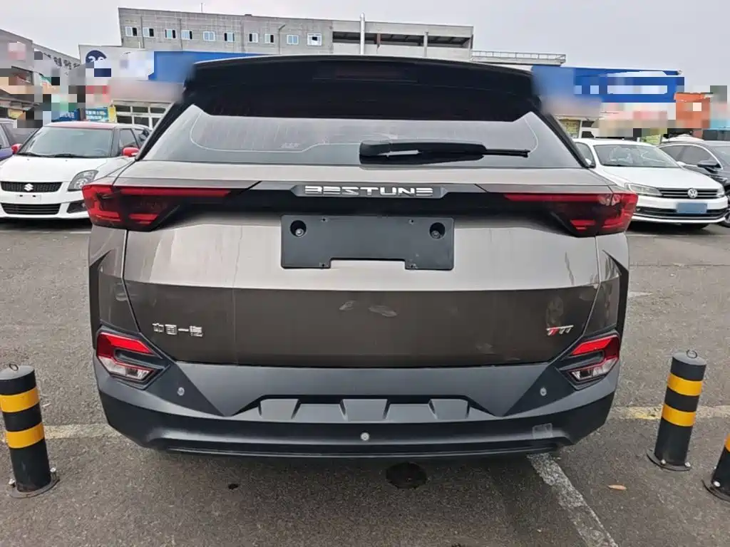 Bestune T77 2019 2019 Facelift 230 TID Automatic Luxury China VI