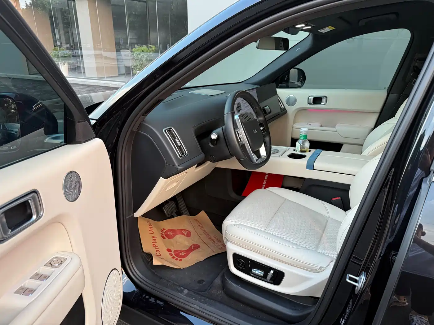 Li Auto Li L8 2023 Pro фото 6