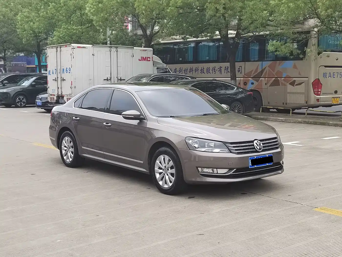Photo 3 - Volkswagen Passat