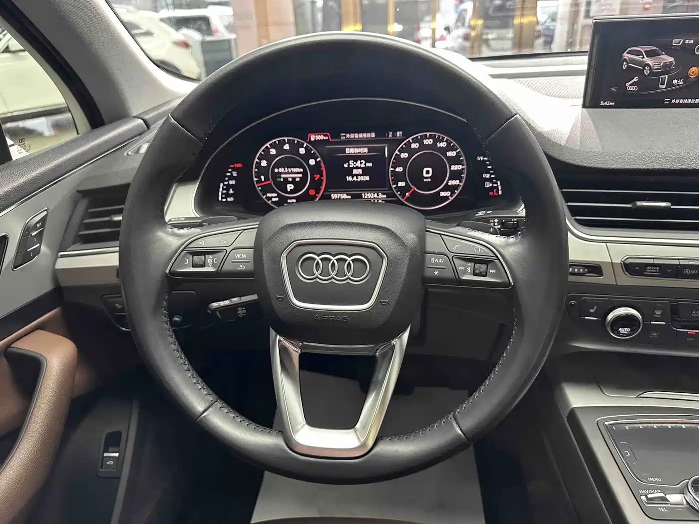 Audi Q7 2018 45 TFSI Technology фото 5