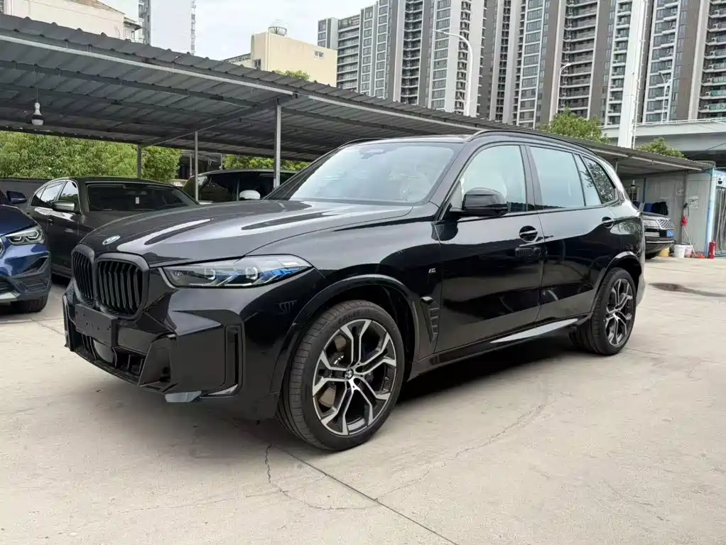 2026 BMW X5