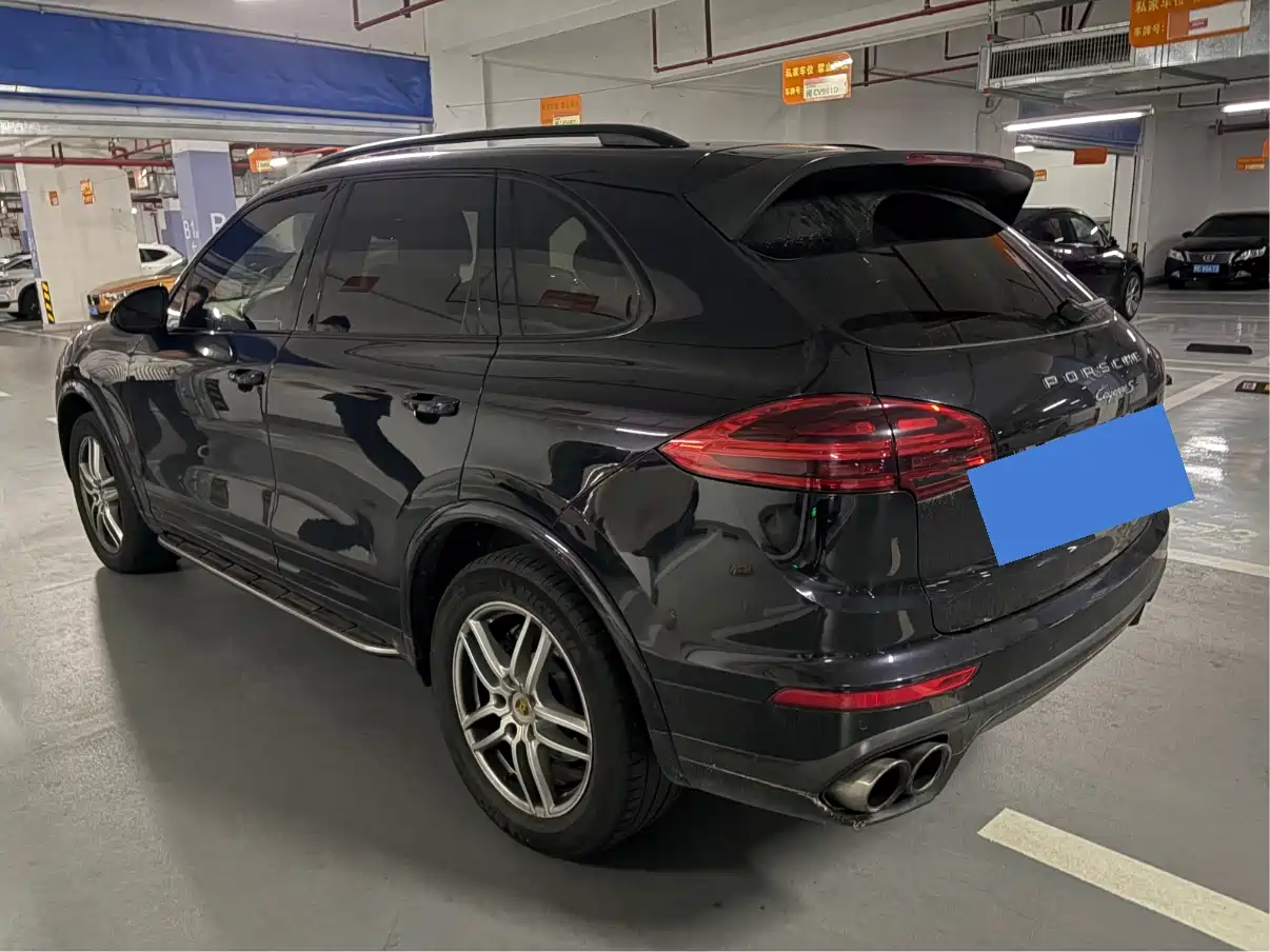 Porsche Cayenne 2016 Cayenne Platinum Edition 3.0T фото 8