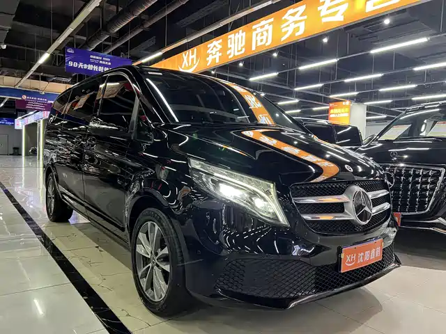 MERCEDES-BENZ V CLASS
