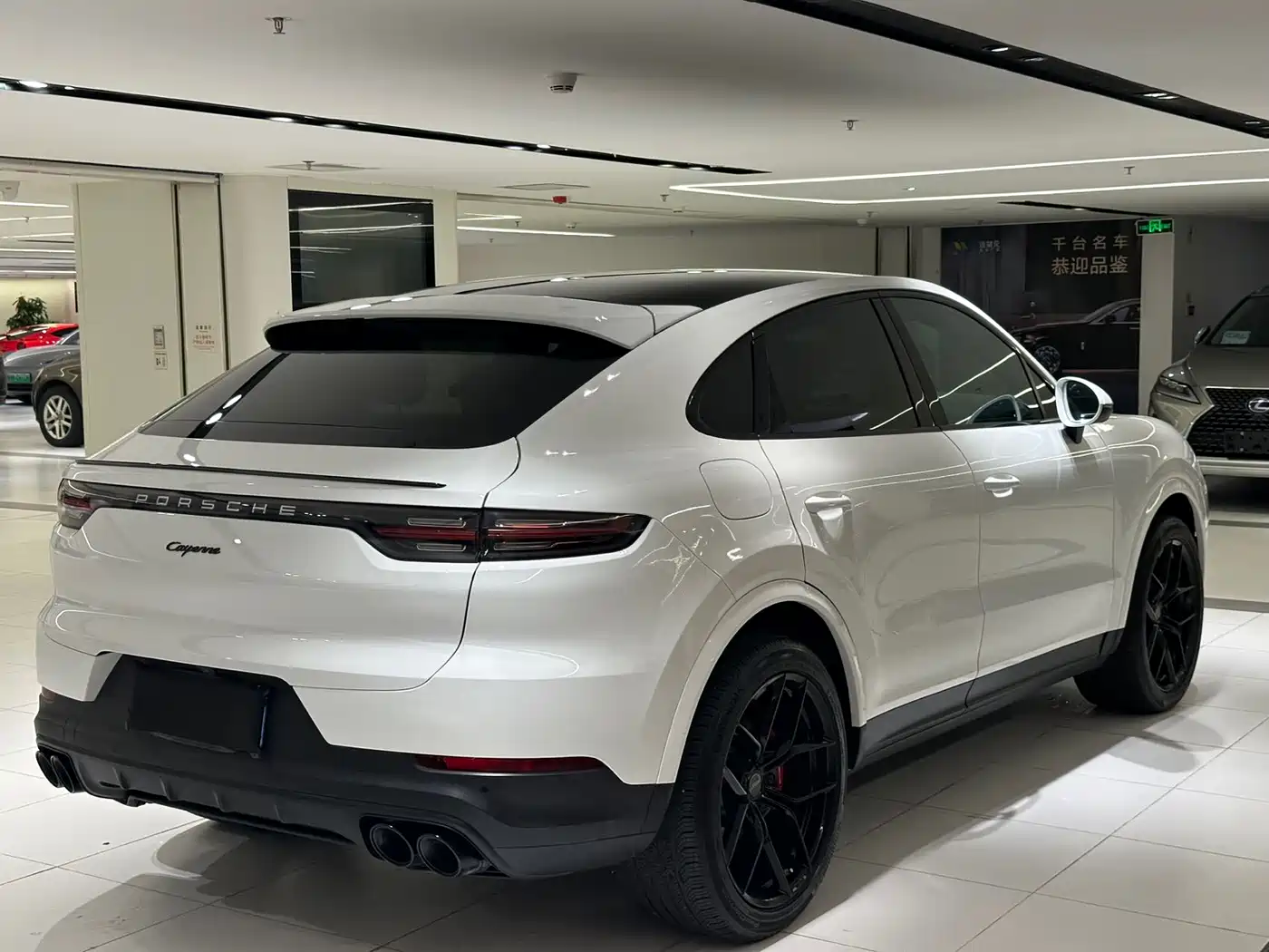 Porsche Cayenne 2019 Cayenne Coupé 3.0T фото 10
