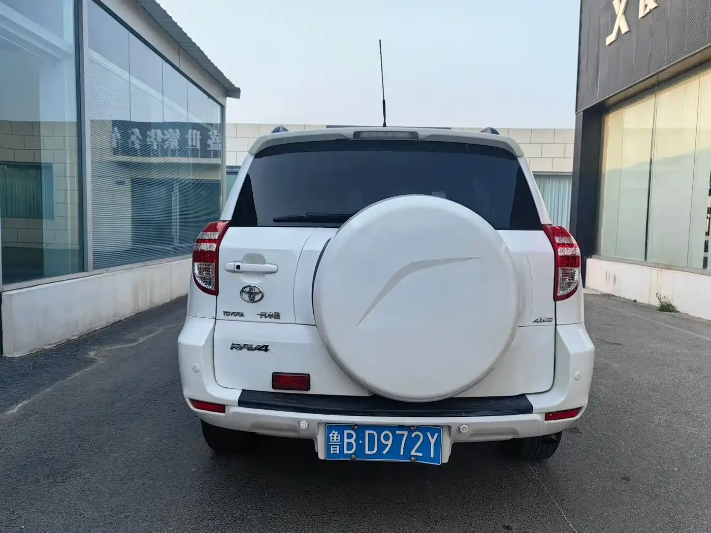 Toyota RAV4 Rongfang 2011 2.4L Automatic 4WD Luxury Edition фото 5