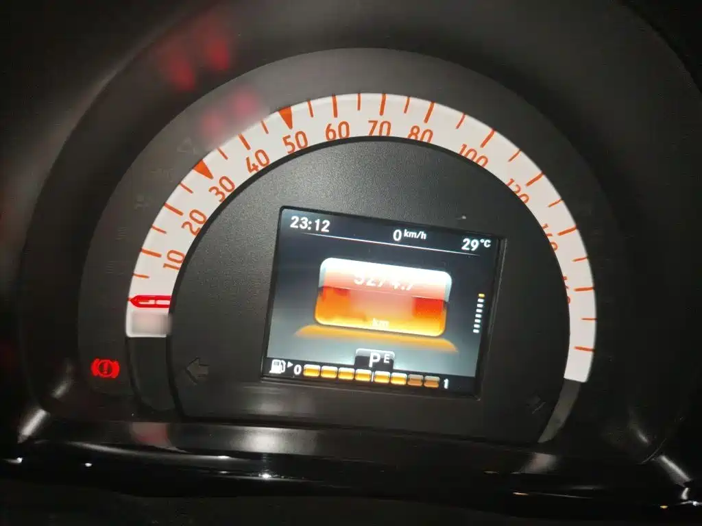 smart fortwo 2019 2019 0.9T 66kW Hardtop Wind Edition China VI