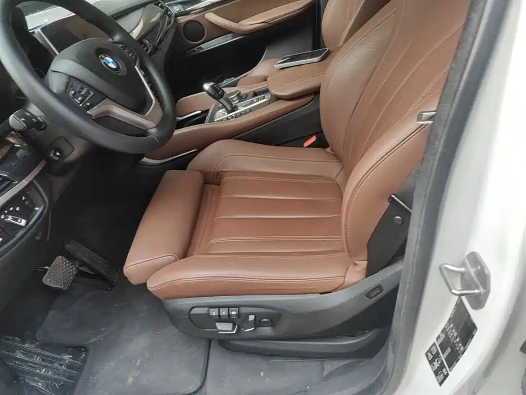 BMW X6 2018 xDrive28i фото 15