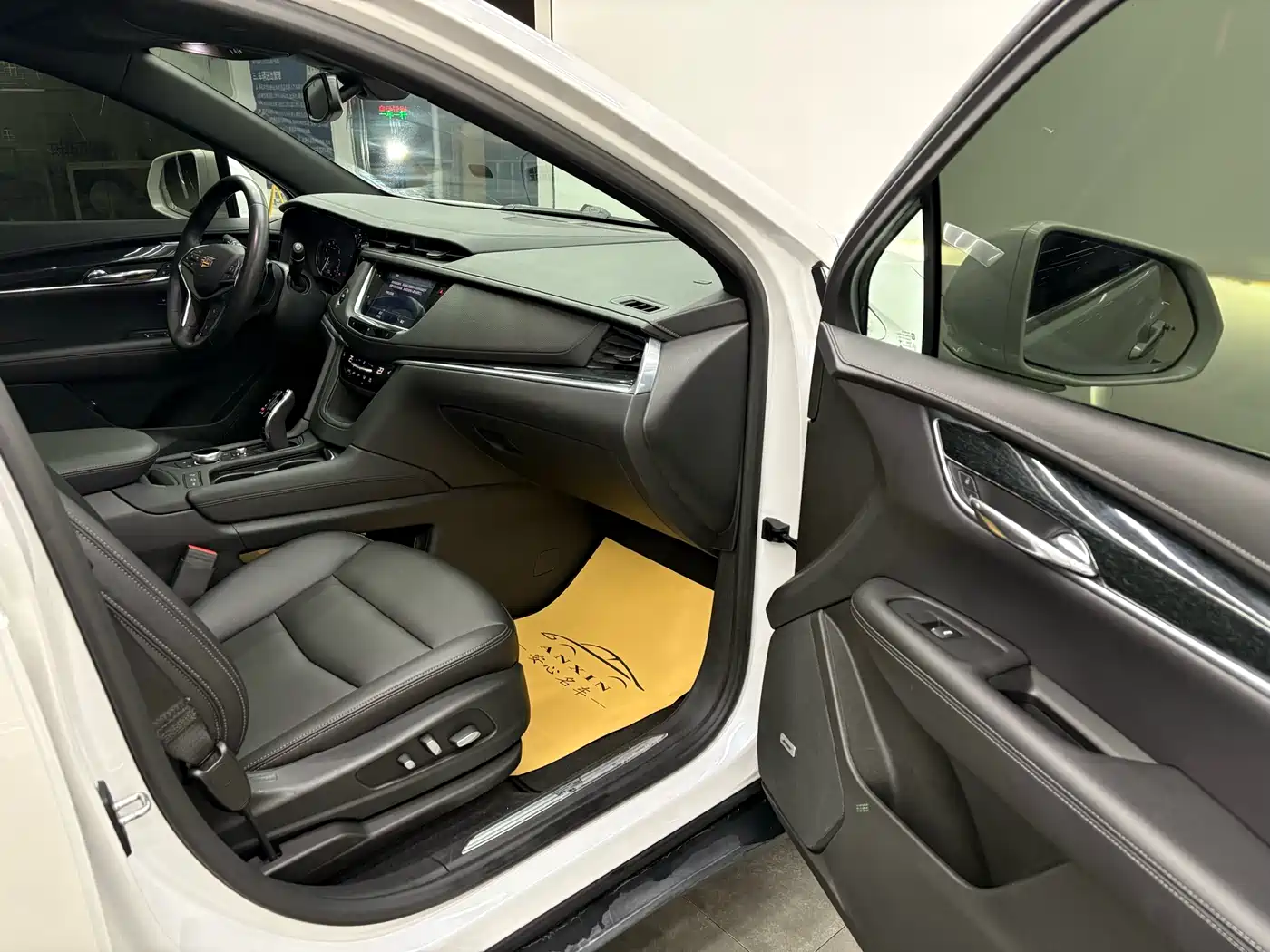 Cadillac XT5 2020 28T Luxury Model фото 16