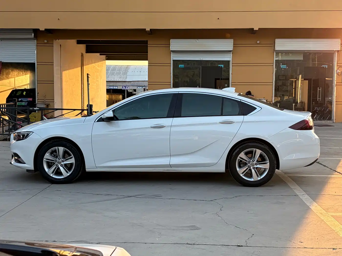 Buick Regal 2017 20T Elite Type фото 15