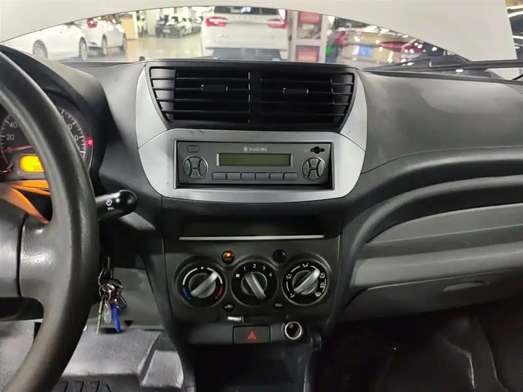 Suzuki Alto 2017 2013 Facelift 1.0L Manual Comfort