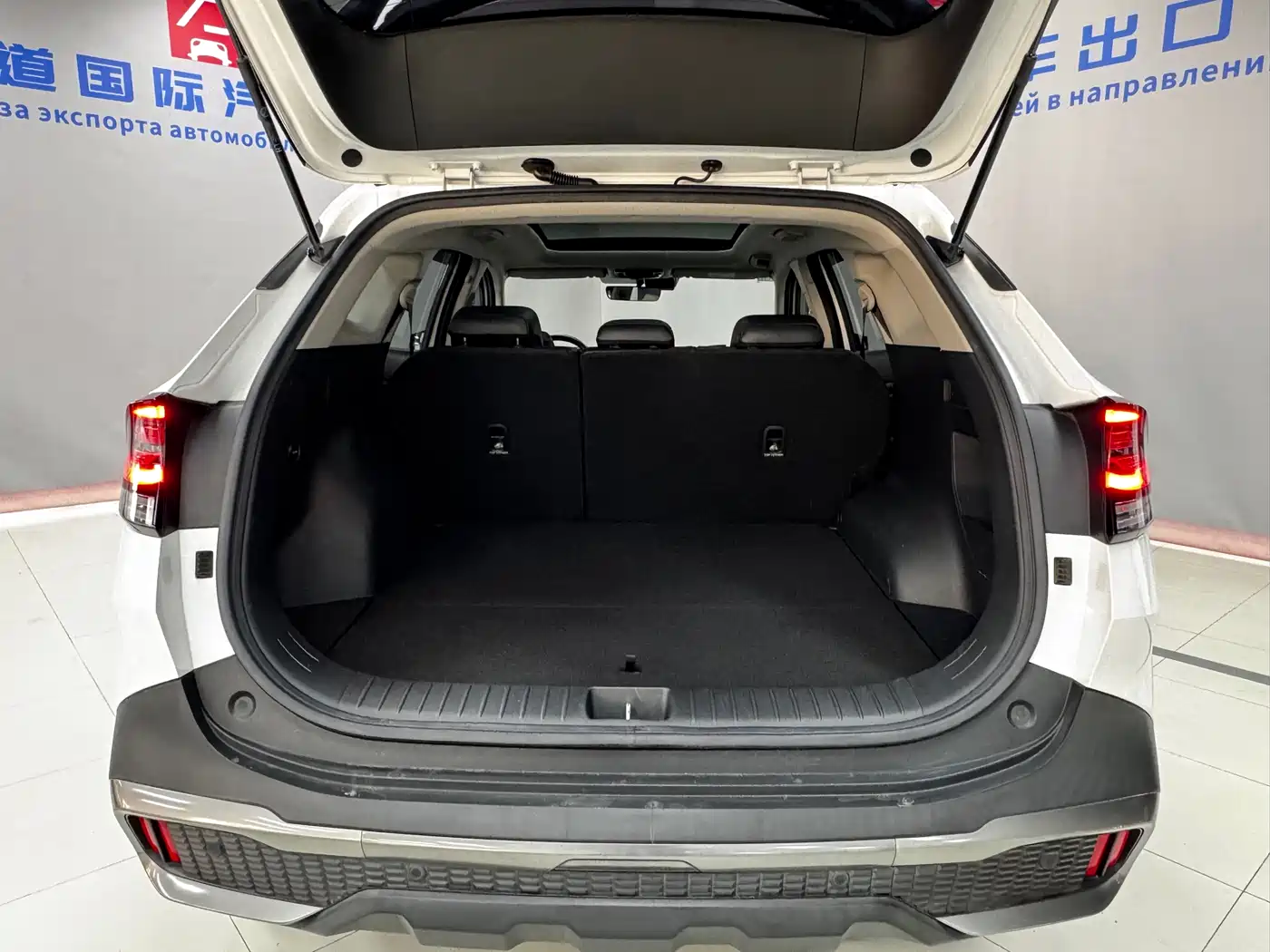 Kia Sportage 2023 2023 2.0T 2WD Premium Edition