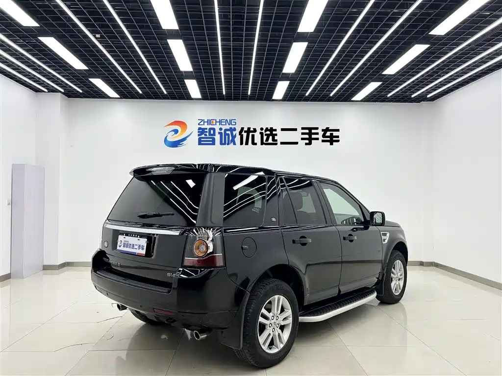 Land Rover Freelander 2 2013 2.0T Si4 SE Petrol Version фото 20