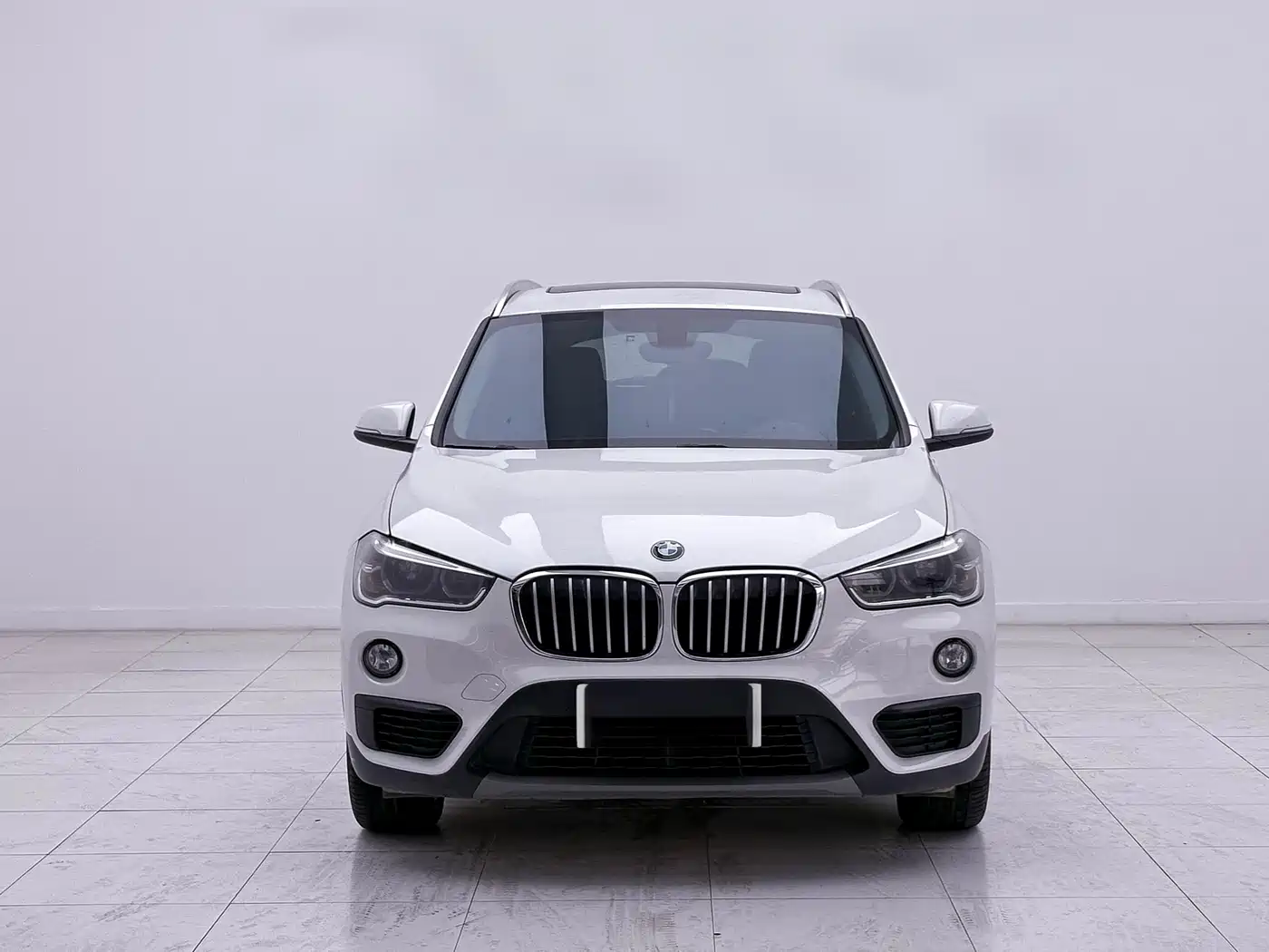 BMW X1 2019 sDrive20Li Leading Model фото 2