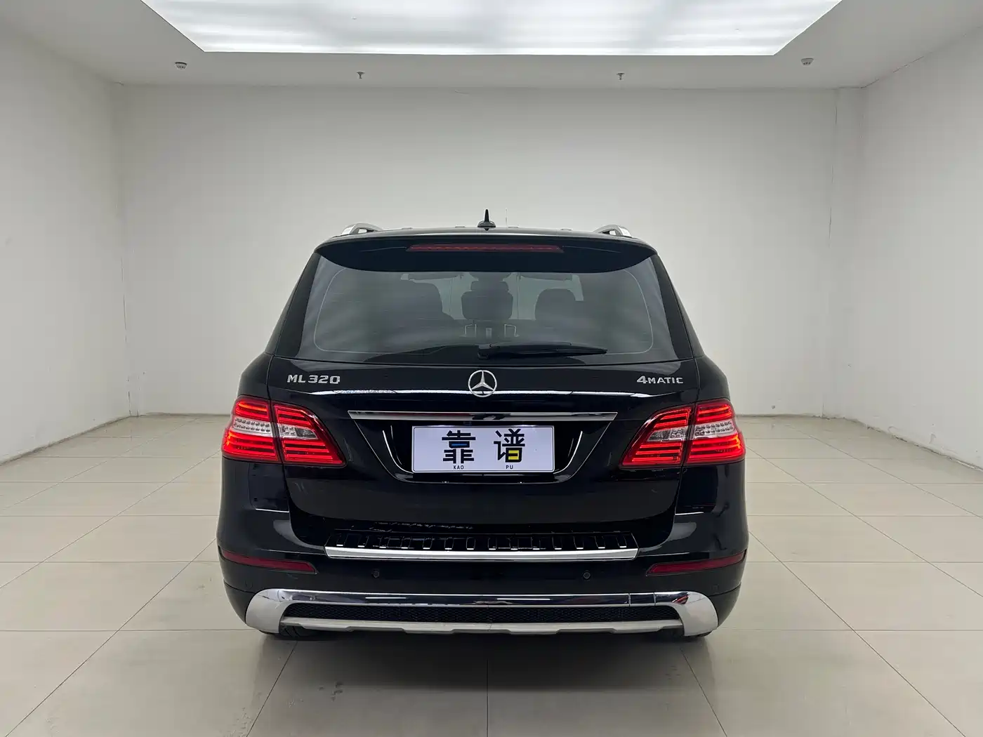 Mercedes-Benz M-Class 2014 ML 320 4MATIC фото 5