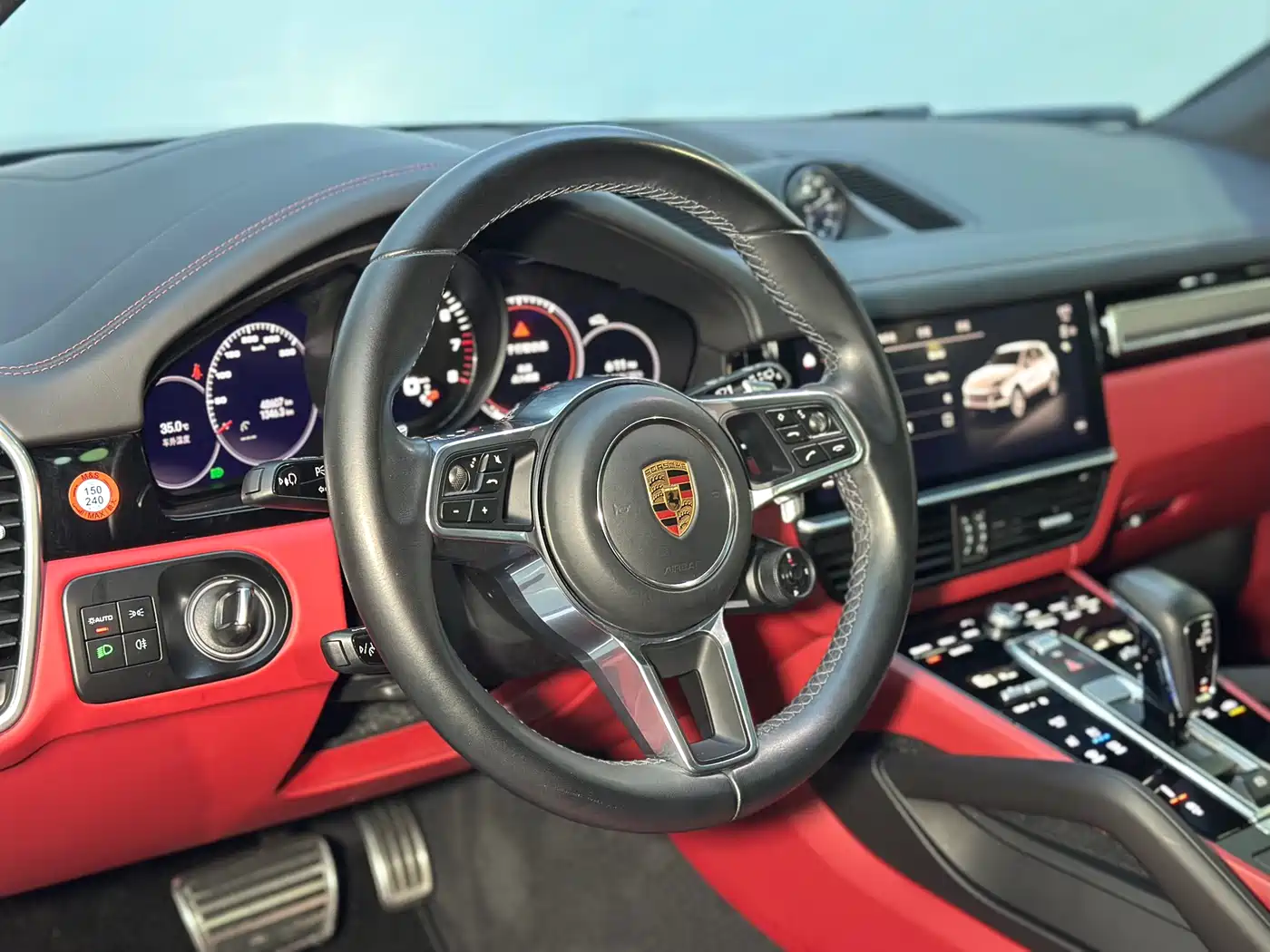 PORSCHE CAYENNE