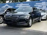 Photo 3 - Škoda Superb