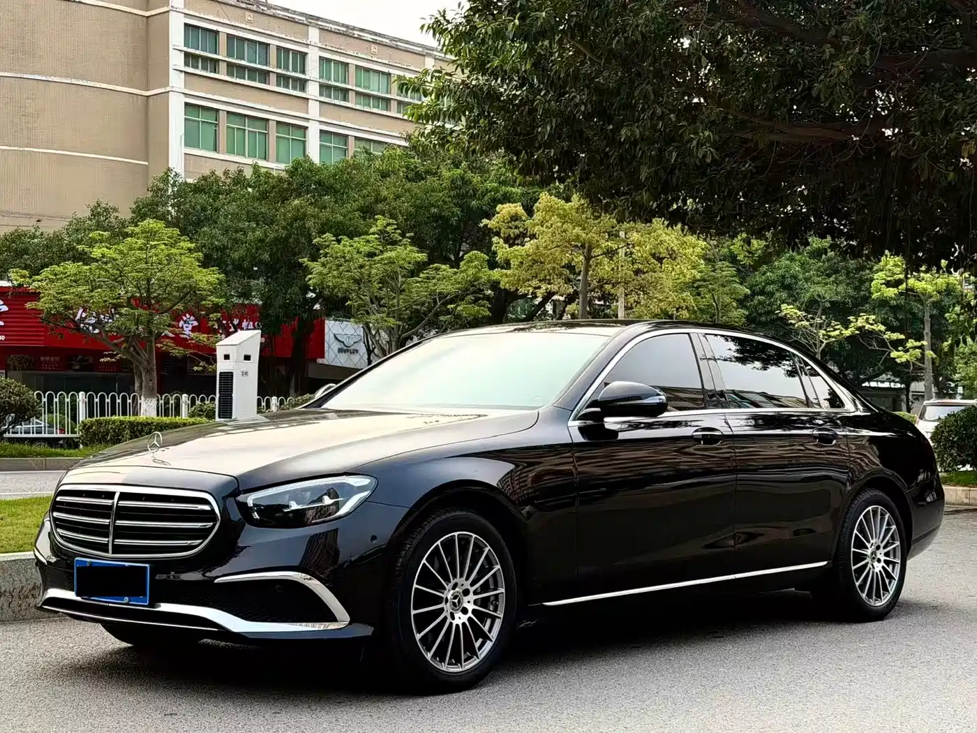 Mercedes-Benz E-Class 2021 Facelift E 260 L