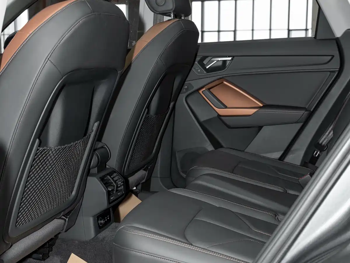 Audi Q3 2023 35 TFSI Fashion Elegance (1.4T) фото 18