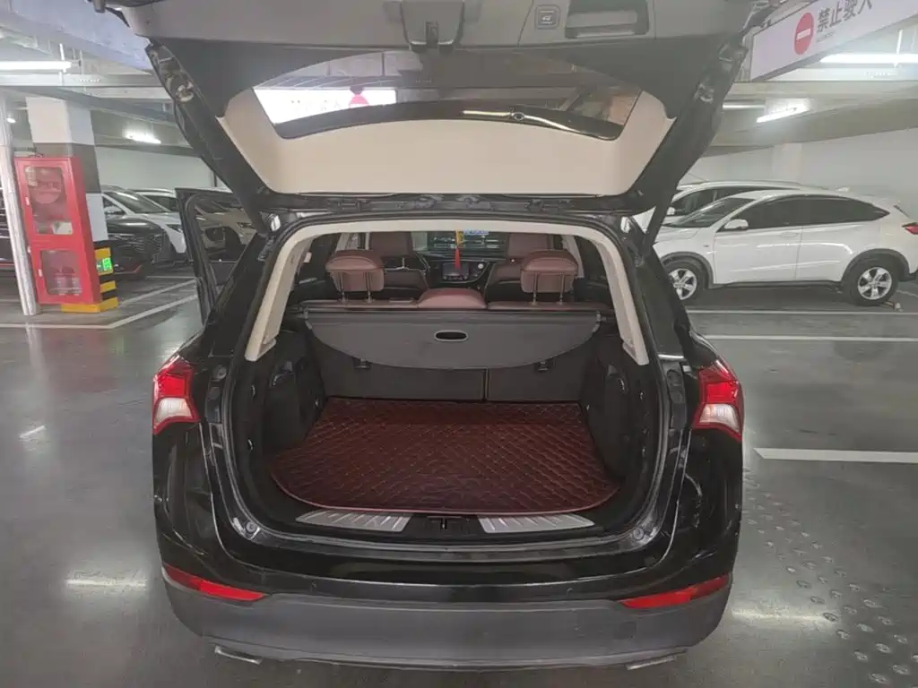 Фото 15 - Buick Envision Plus