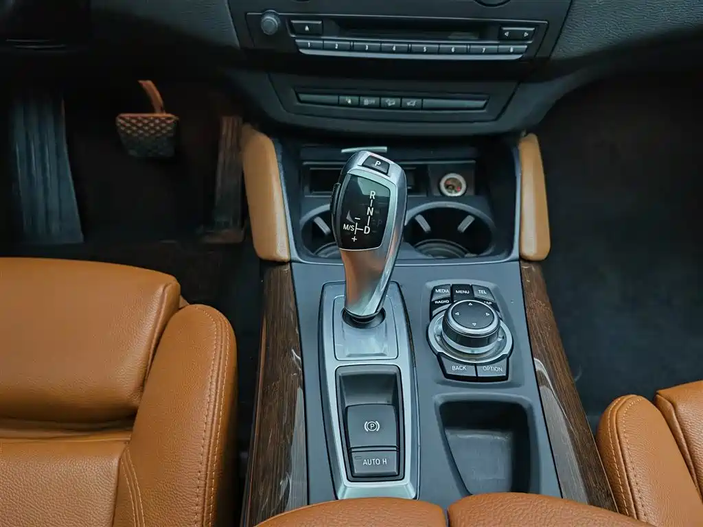 BMW X6 2013 xDrive35i фото 13